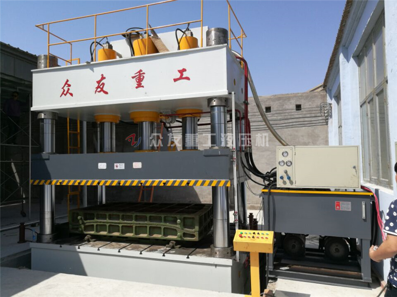 液压机厂家分析耐火材料成型液压机回程缸泄露问题